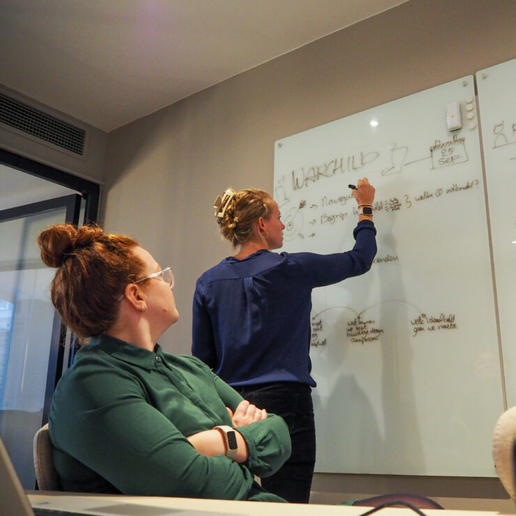 Onderzoekers van Valsplat in Happy Labs aan het werk